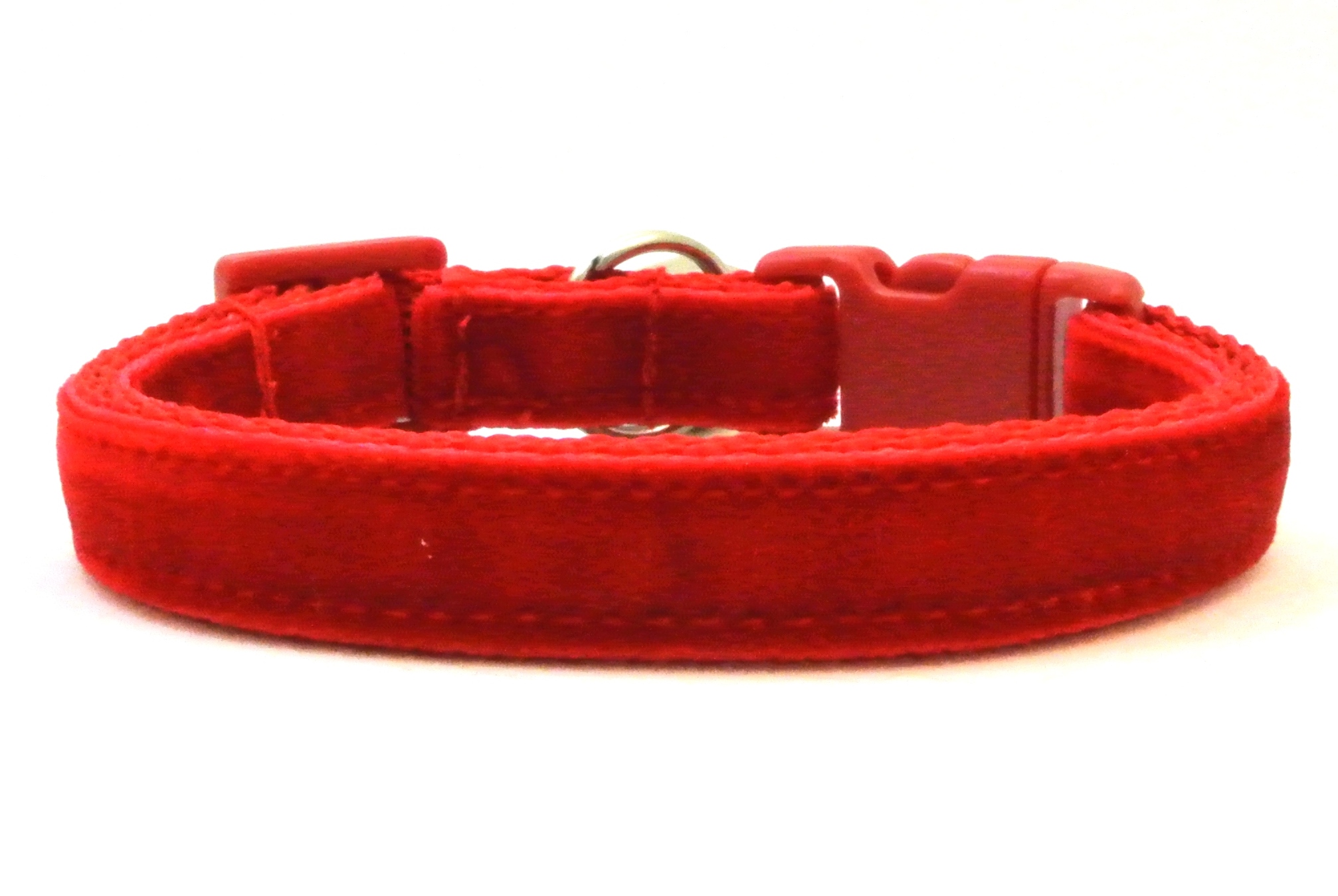 red breakaway cat collar